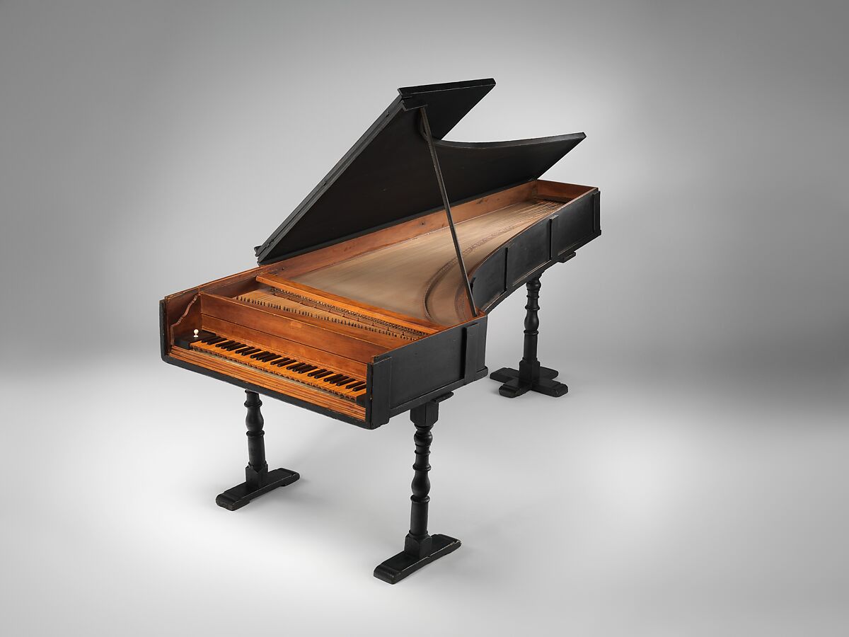 Image of one of Cristofori's original piano's, dated 1720